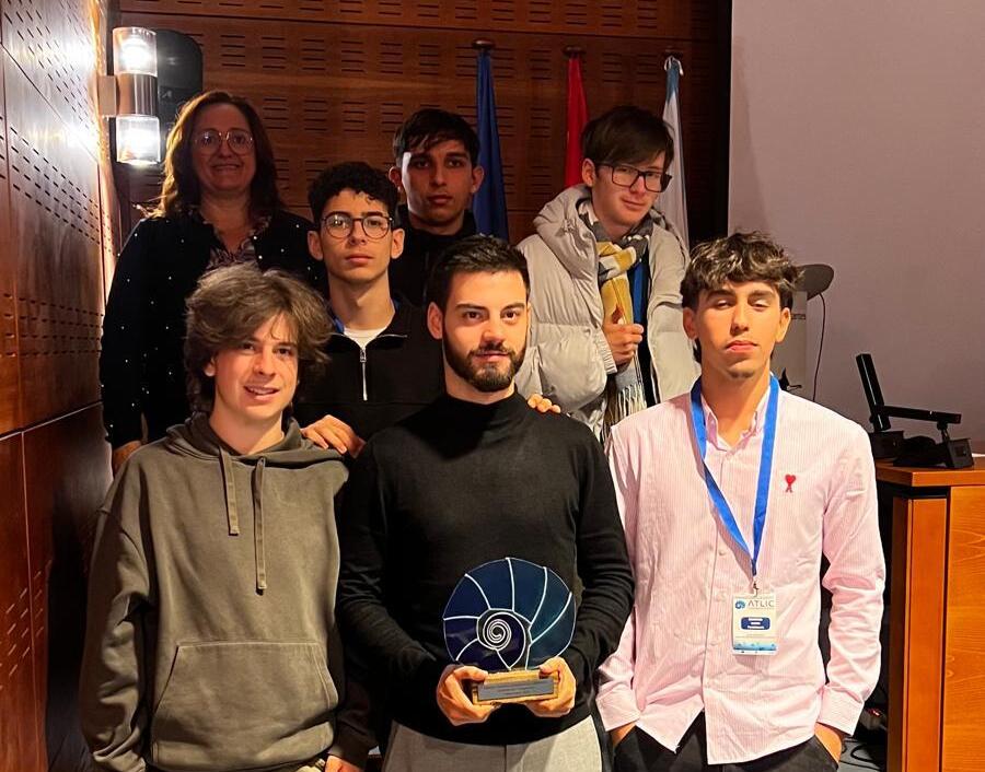 Alunos da OFICINA conquistam prémio internacional em Espanha