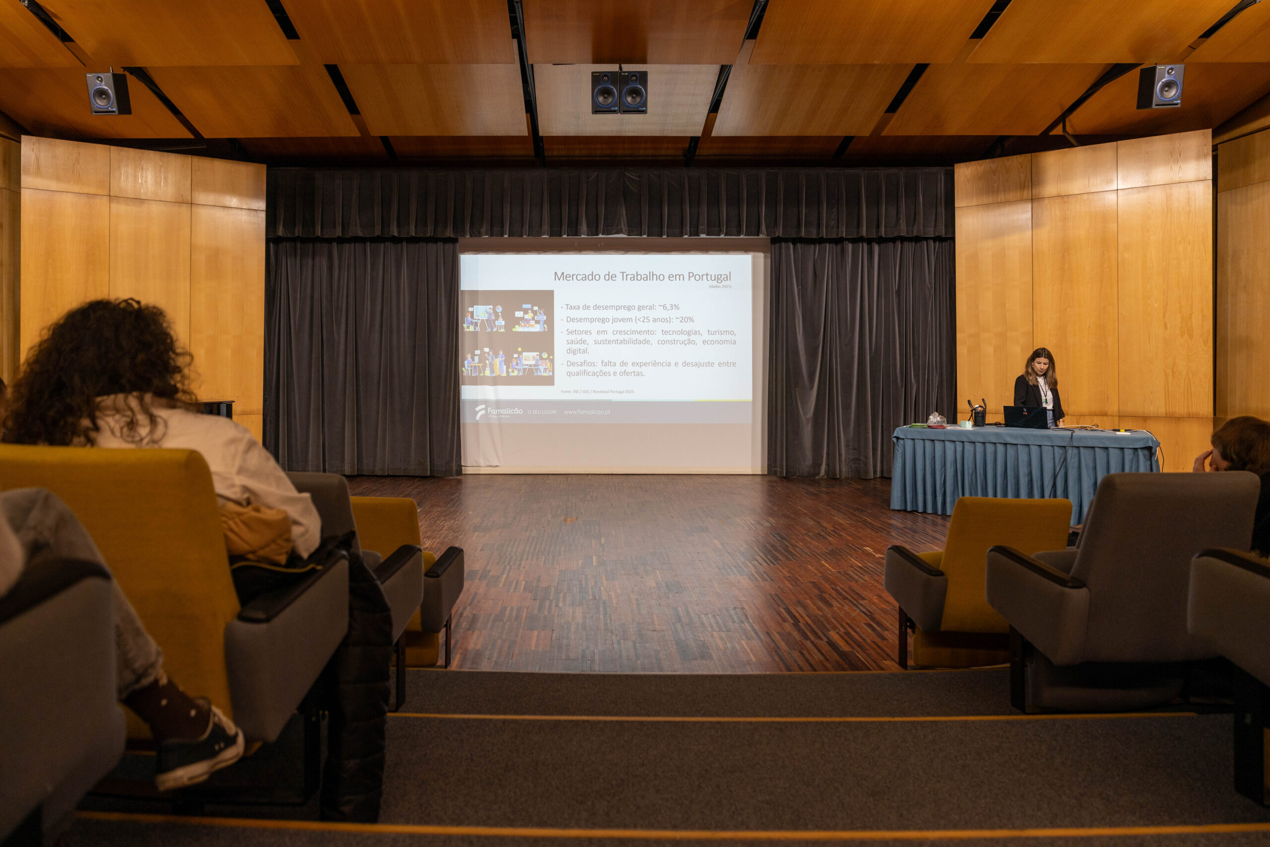 alunos-finalistas-oficina-participam-sessoes-dedicadas-empregabilidade