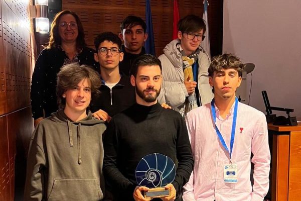 Alunos da OFICINA conquistam prémio internacional em Espanha